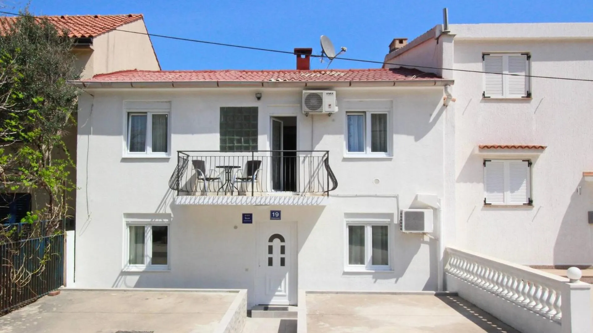 Guest house Room Rozanda Baska